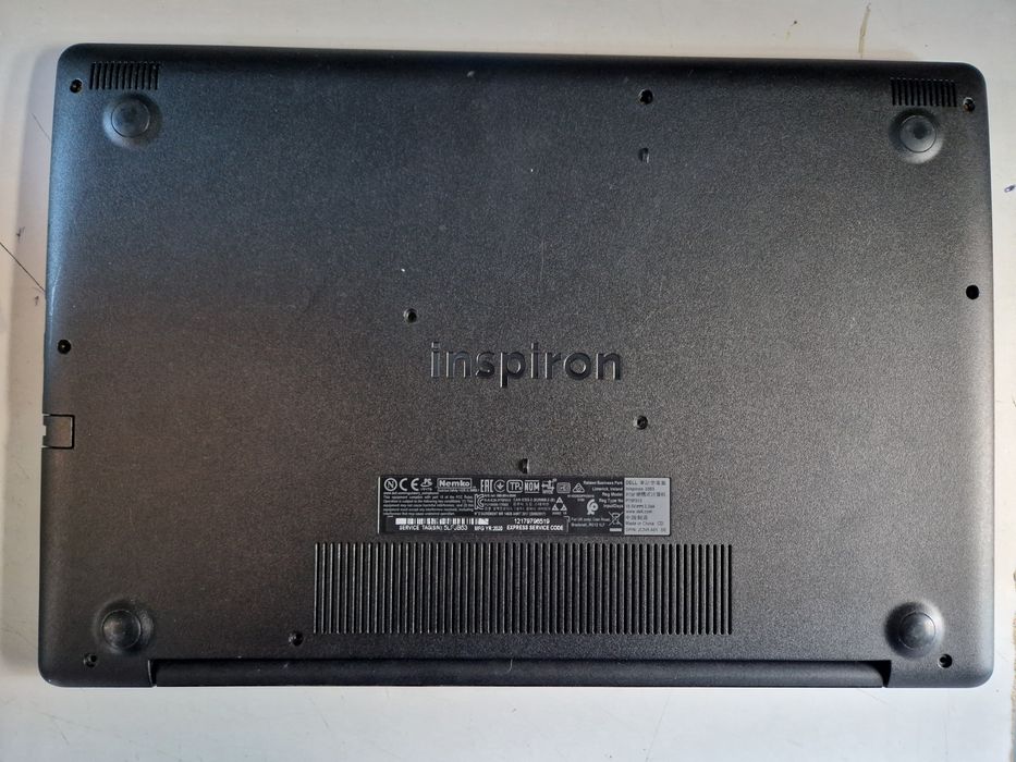 Laptop Dell, i5 10th gen, 8gb DDR4, GeForce MX230 2gb, 256gb ssd