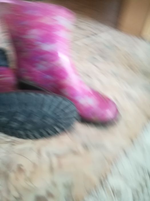 Продам гелевые полусапожки и кожаную сумку