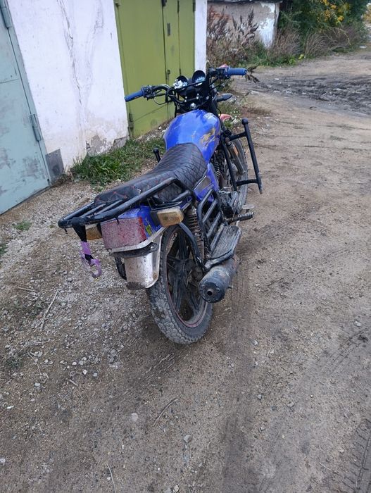 Продам срочно матоцикл GSXsuzuki200
