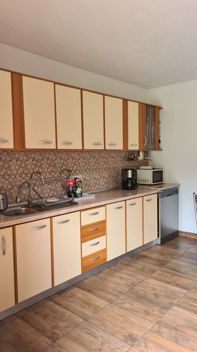 Cabana Floris de inchiriat