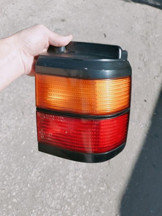 Стопы задние пассат Б 3