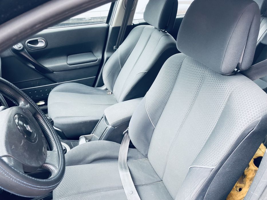 Меган на части………………………………………………………………..,