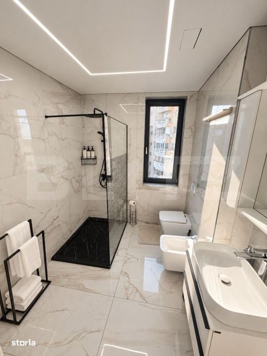 Apartament 2 camere, 56 mp, terasa 50 mp, zona Central