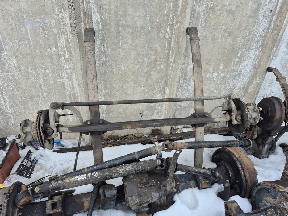 Продам передний балку на Газель