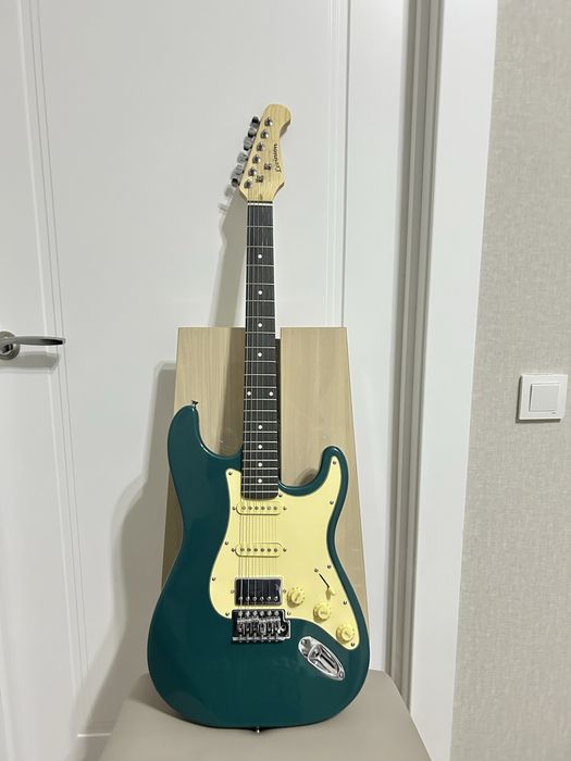 ЭлектроГитара от бренда: Levinson