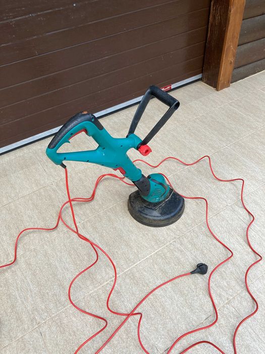 Trimmer Bosch + cablu de 10m