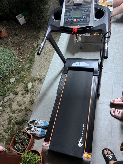 Bandă de alergat FITTRONIC D50