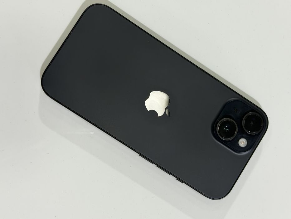 Apple 15 o'zi xolati alo sotiladi ayfon 15 sotiladi
