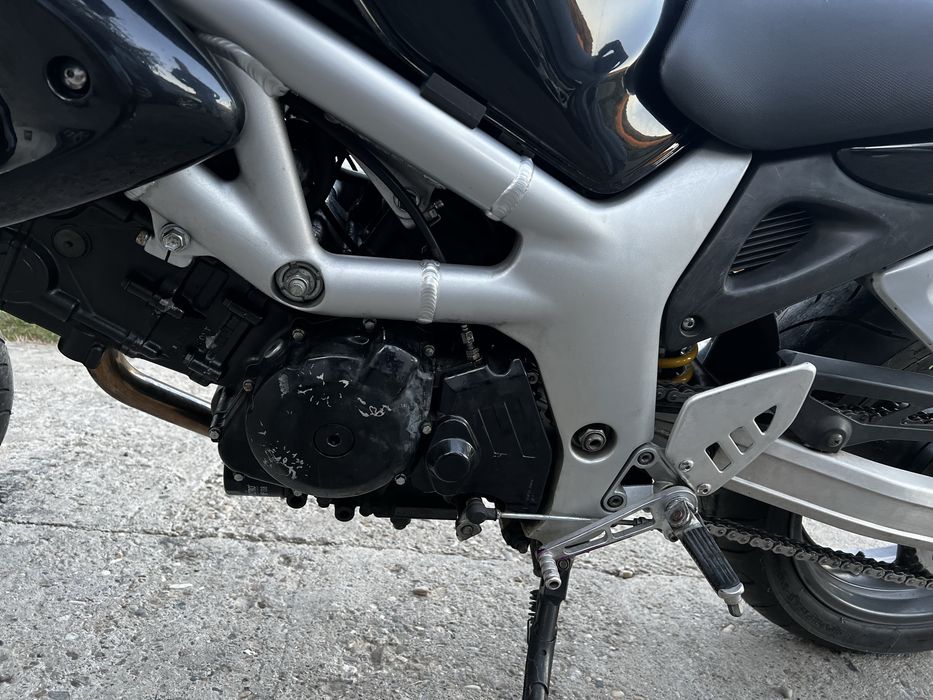 Suzuki SV650s (carenat)