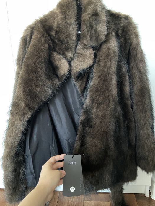 Шуба из искусственного меха