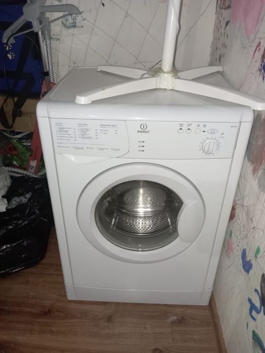 Продам бу стиральную машину