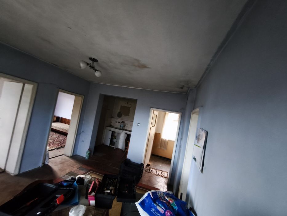 Втори етаж от двуетажна къща