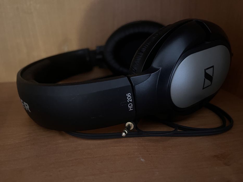 Наушники Sennheiser