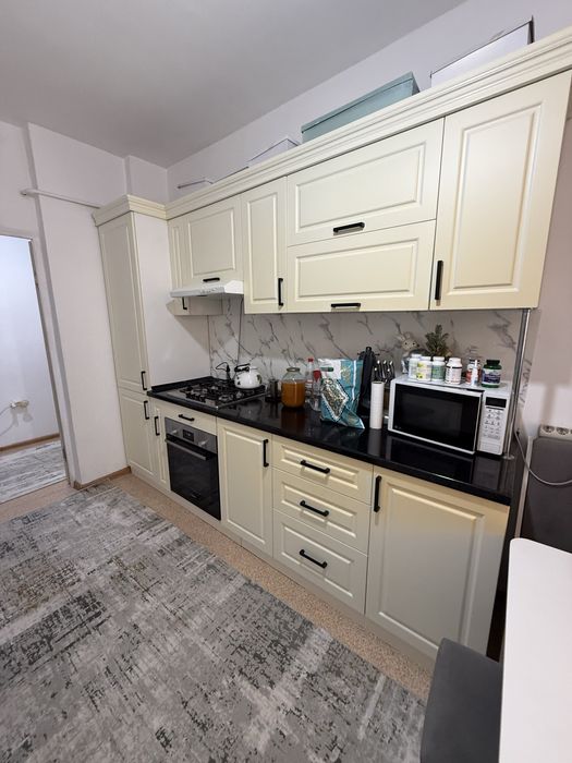 15 мкрн 5 этаж 3 ком