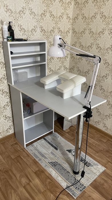 Стол для маникюра! 17000тг