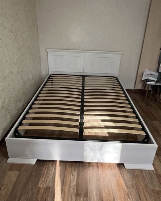 Отдам кровать двуспальная