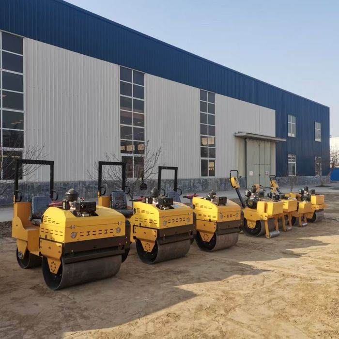 Виброкаток 850 кг, каток дизельный