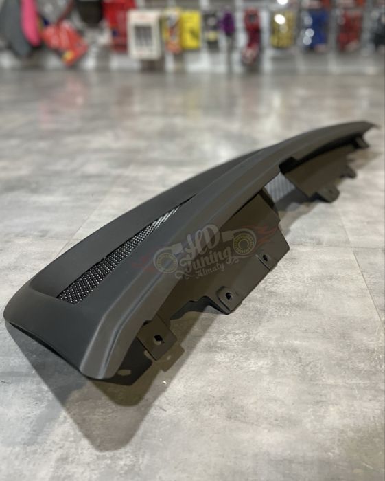 Решетка радиатора STI V1 Subaru Forester SH