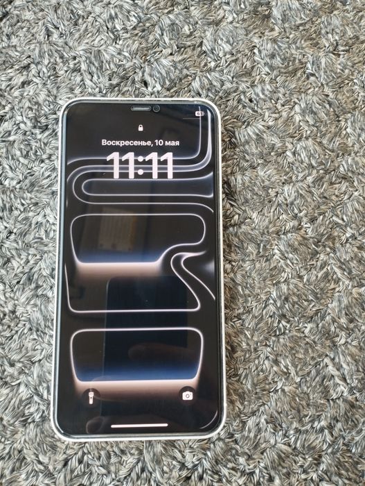 Iphone xs max holati yaxshi