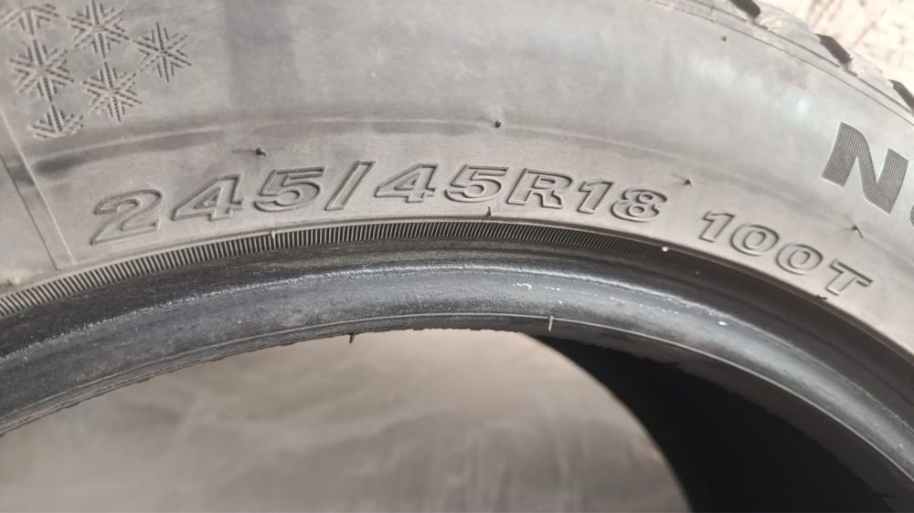 Nexen 245/45/18 зимная резина