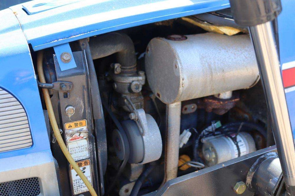 Tractor Iseki CLD-TM17 Diesel 16HP cu freza de pamant si cupa