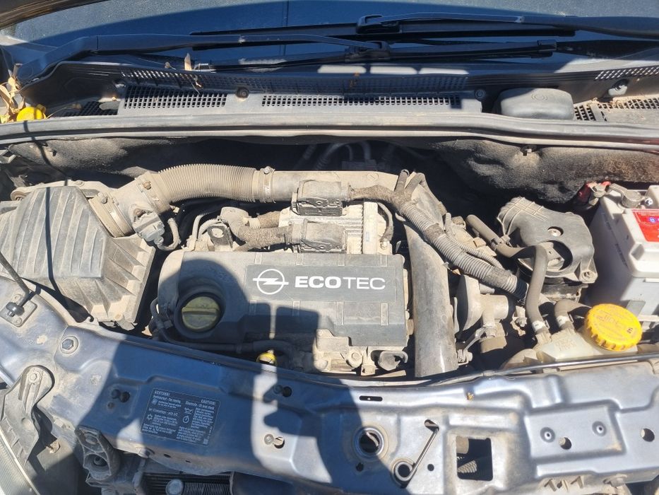 Motor opel meriva corsa combo  Z 17 Dth injectie denso