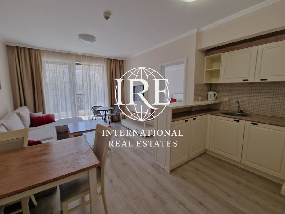 International Real Estates (IRE) представя: Просторен тристаен апарта