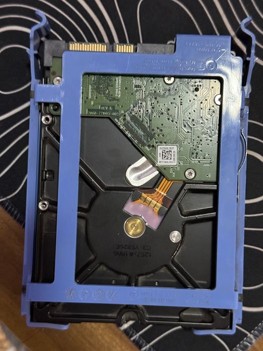 Продам жесткие дискы 2ТБ WD