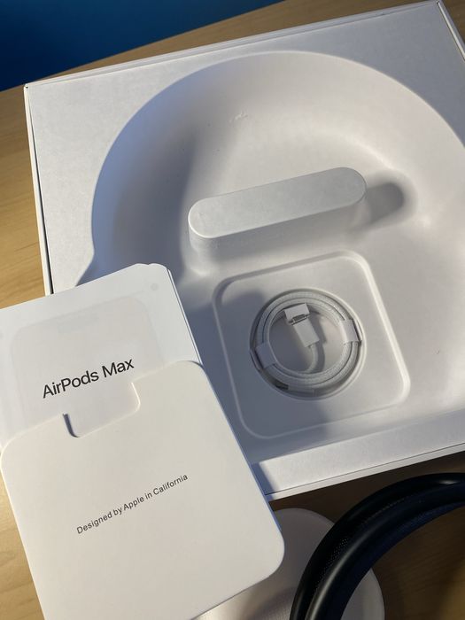 Apple AirPods Max