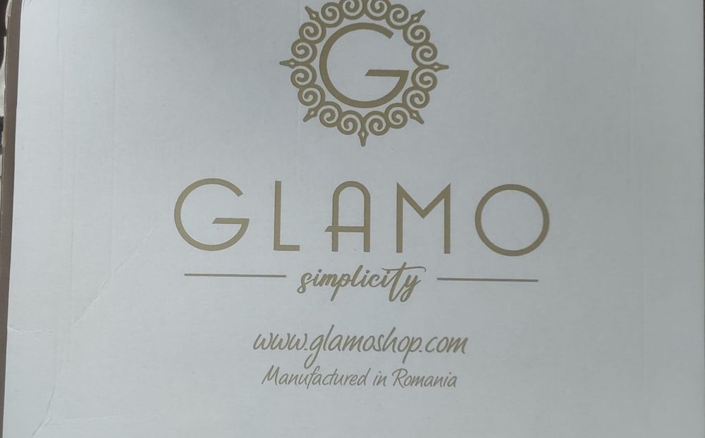 Brosa bej supradimensionata