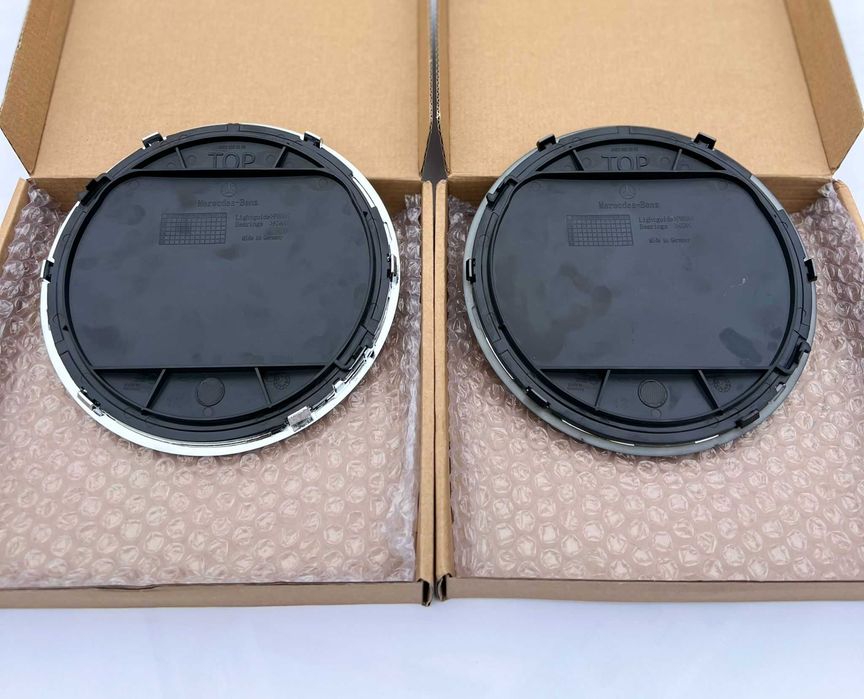 Emblemă grilă radiator bară fată Mercedes Benz E class W213 2016-2021