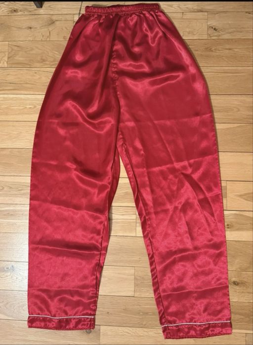 Pijama aspect de matase