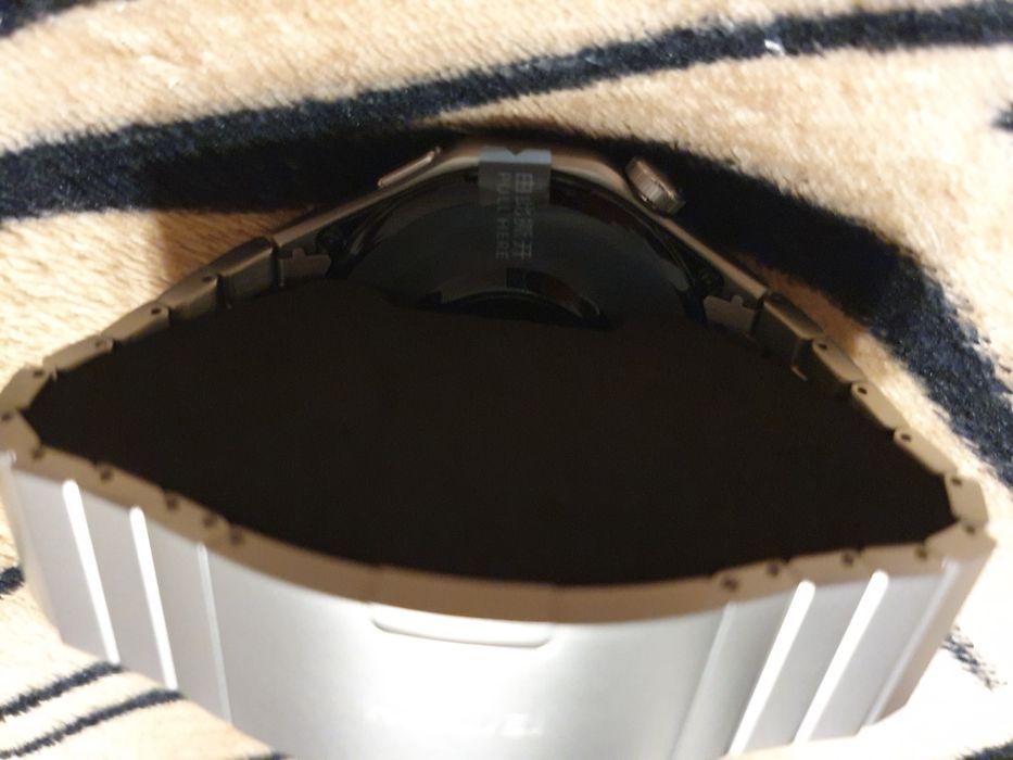 Смарт часовник GT4