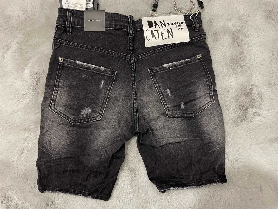 Къси панталони Dsquared D2 - IT 42,44,46,48,52