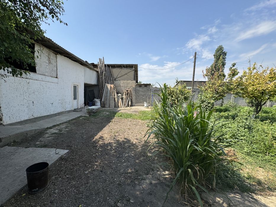 Уй эр сотилади 4 сотих 20м/20м