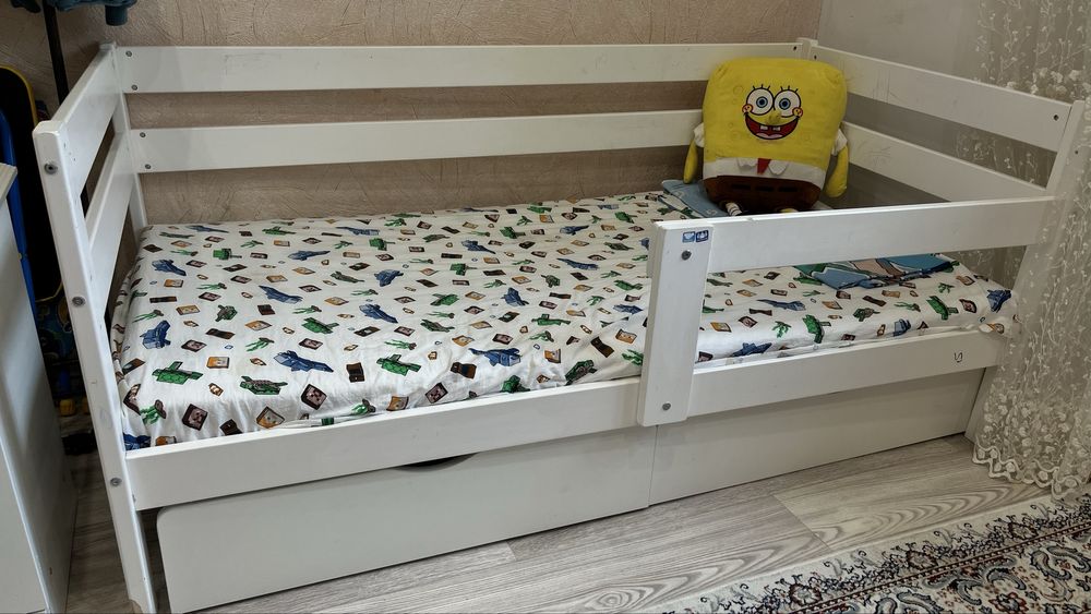 продается детская кровать