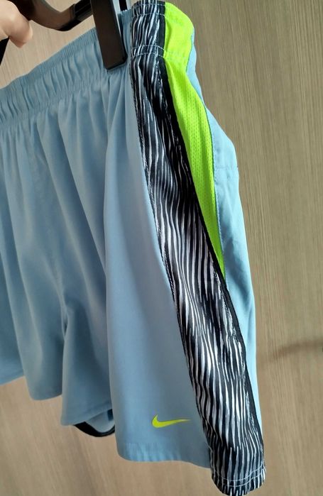 къси панталони Nike размер-XL- светло син