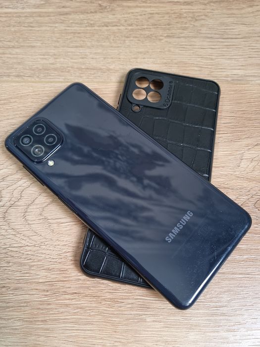 Продам Samsung galaxy A22 память 4/64 в отличном состоянии