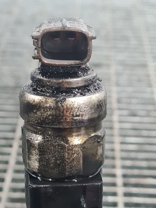 Injector Nissan Pathfinder 2.5 Diesel D40 2004 - 2010 174CP YD25DDTi (922) Diesel D820FFF1