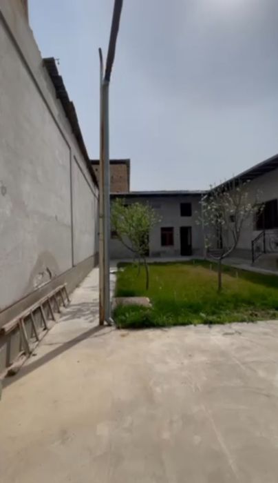 Беруний 6.хонали 4-сотих Хувайдо Махалла Учаска Ховли Узок муддатга