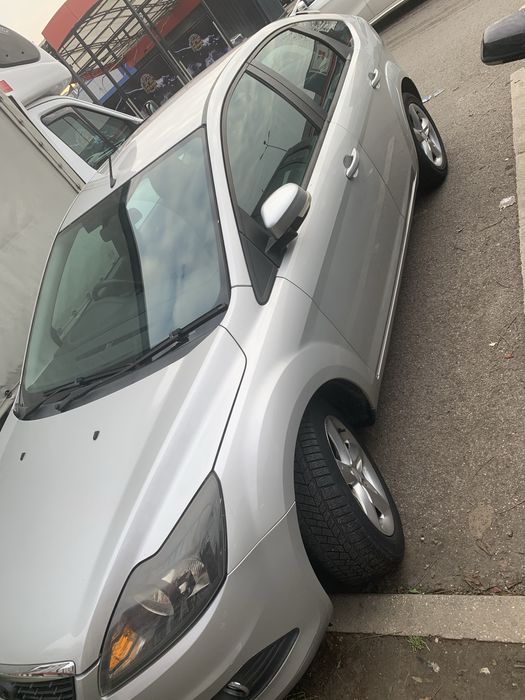 Ford Focus 1.8 benzina Zetec 125