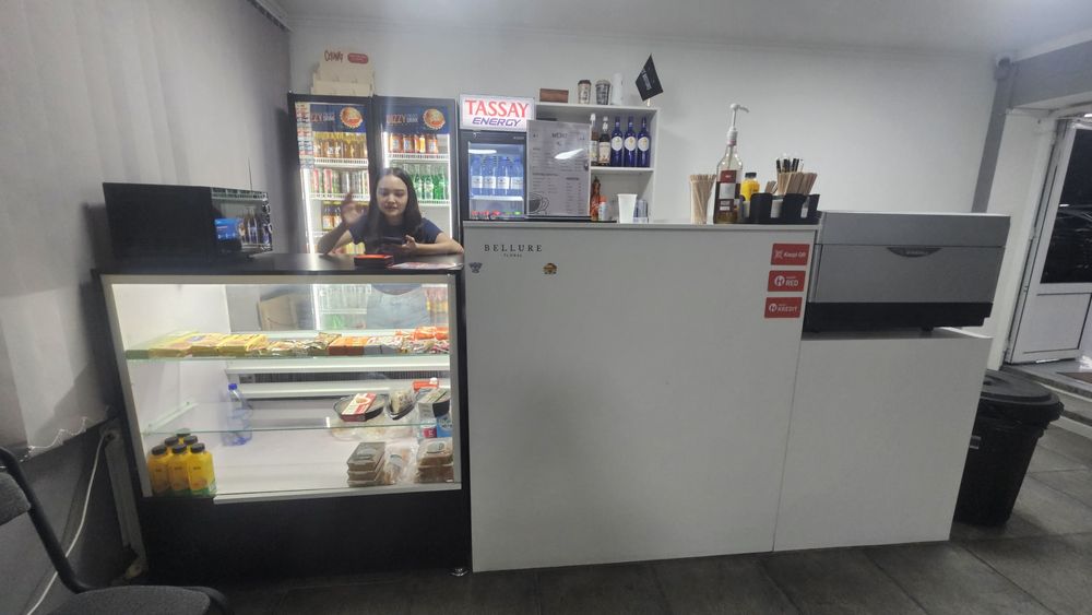 Сдаётся мини кофейня внутри автосалона