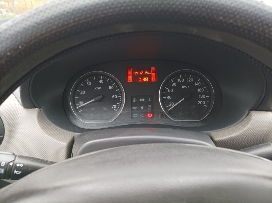 Дачия Логан 1.2 75к.с