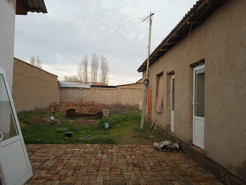 Uy Nurafshon Toy tepa