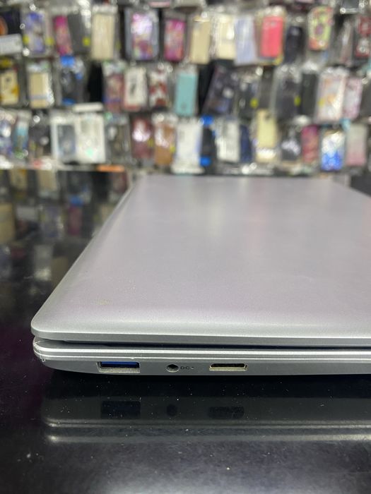 Hydra H21 / celeron /ssd 256gb