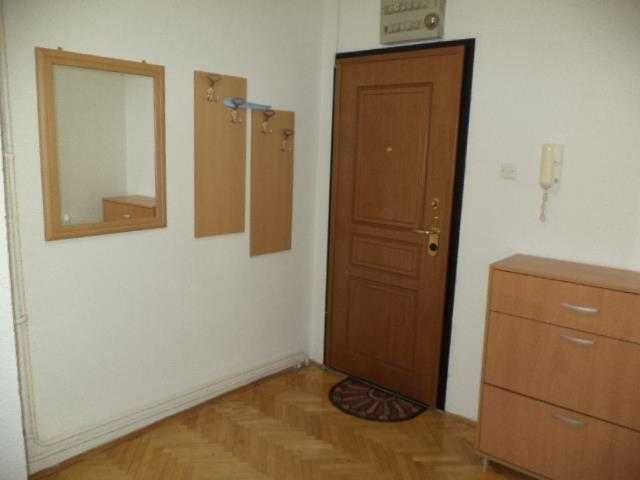 Дава се под наем Двустаен апартамент в София, Зона Б-5 - 60 кв.м за 433.5 € - Снимка #3