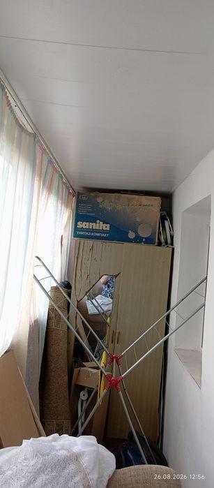 Продам 2-ух комн.кв,6 мкр