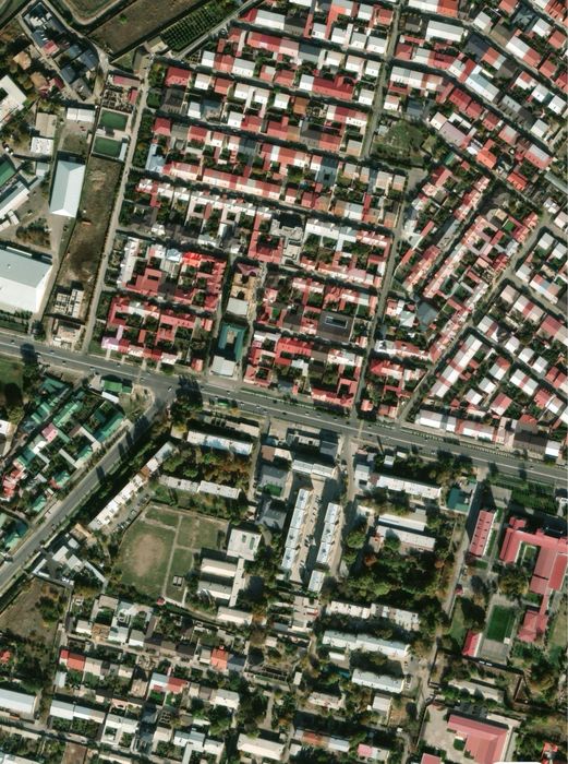 Продаётся зем участок с домом 6 соток Заковат, Фаровон, М. Улугбек рн