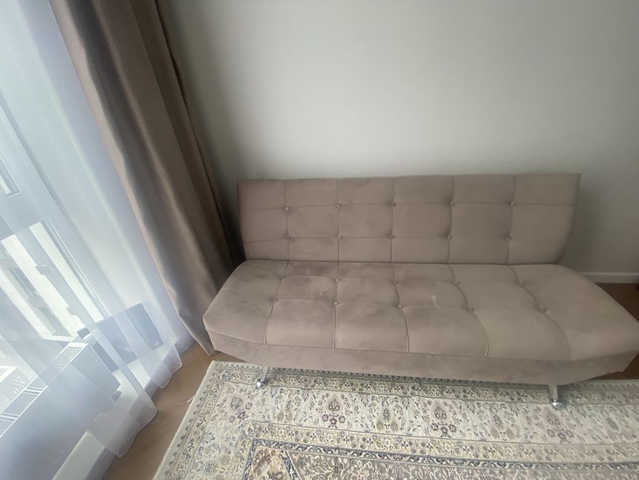 Продам диван-книжку в отличном состоянии
