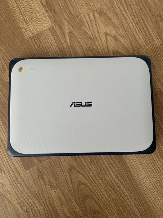 Laptop Asus ChromeOS Display 11,6 led,4gb ram,baterie buna cu incarcat